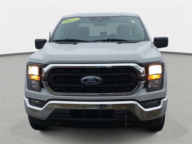 2023 Ford F-150 XLT photo 2