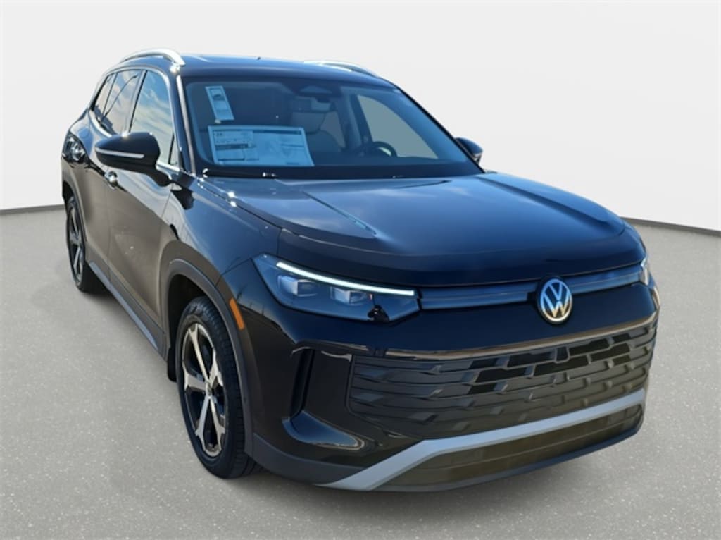 New 2026 Volkswagen Tiguan 2.0T SE SUV