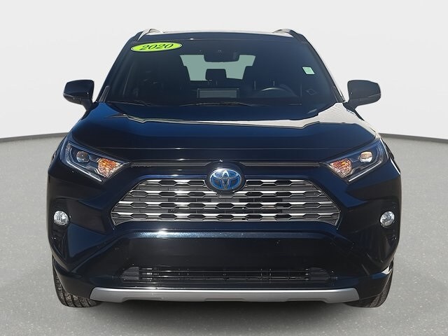 2020 Toyota RAV4 Hybrid XSE photo 2