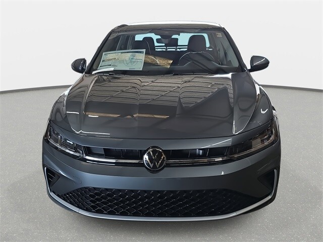 2026 Volkswagen Jetta SE photo 2