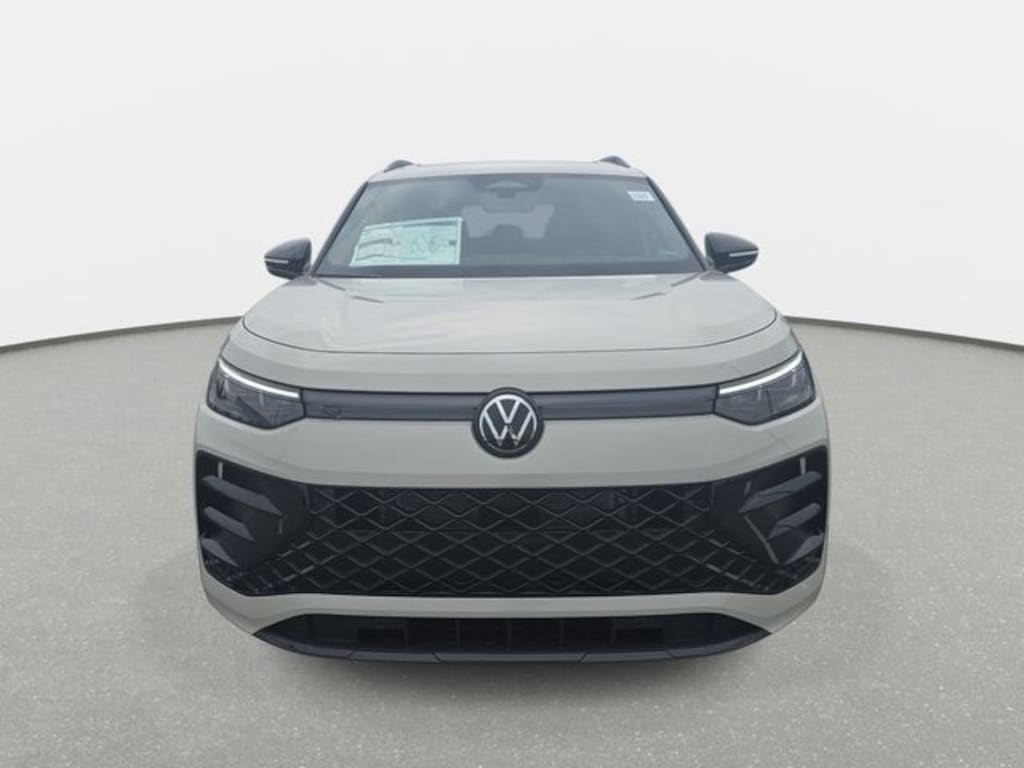 New 2026 Volkswagen Tiguan SE R-Line Black SUV