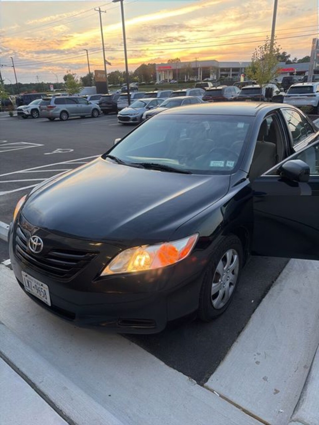 Used 2009 Toyota Camry LE Sedan