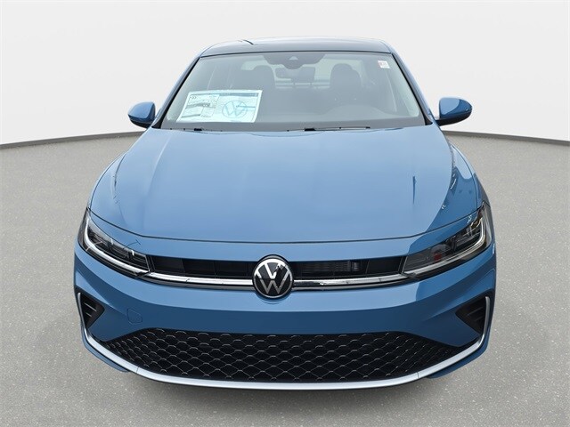 2026 Volkswagen Jetta 1.5T SE photo 2