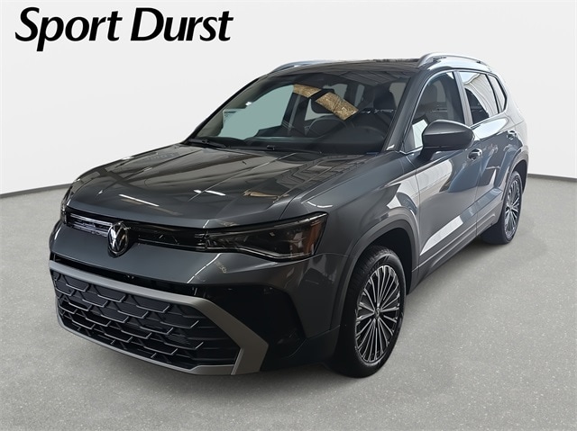 2025 Volkswagen Taos SE's photo