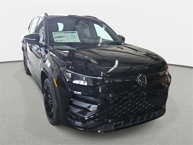 2025 Volkswagen Tiguan SE R-Line Black photo 3