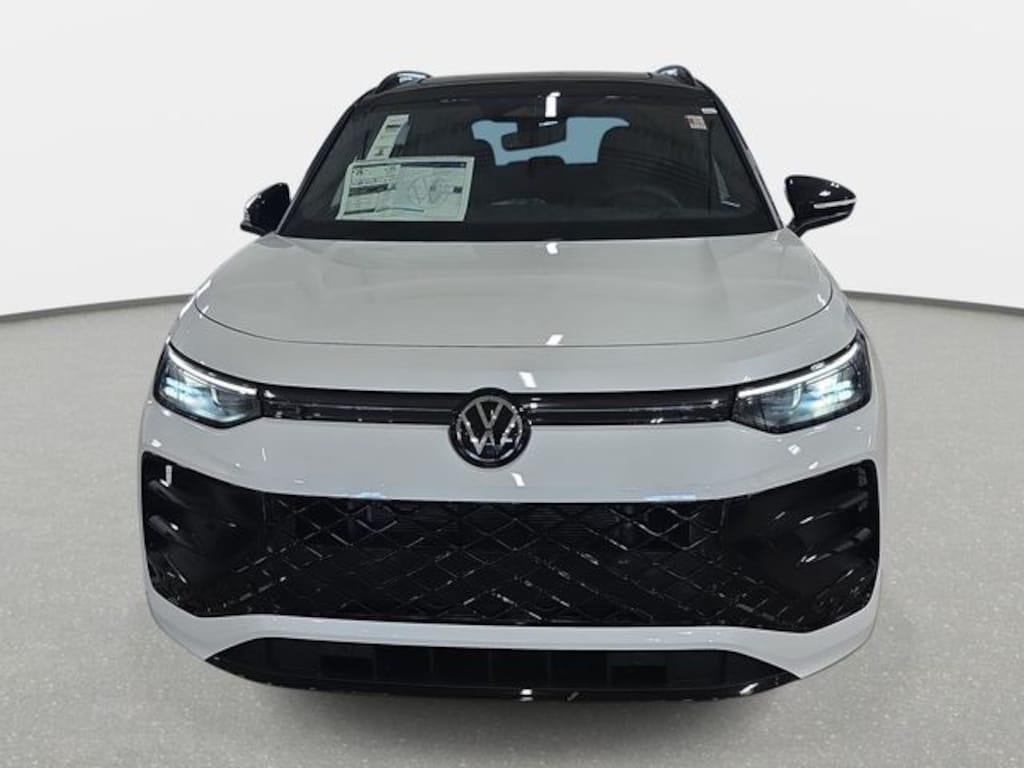 New 2026 Volkswagen Tiguan 2.0T SE R-Line Black SUV