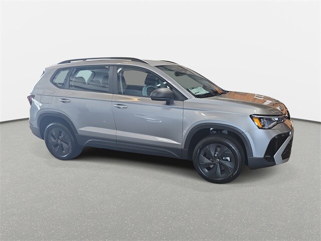 2025 Volkswagen Taos S photo 4