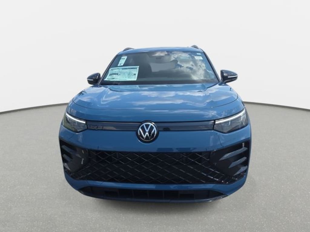 New 2026 Volkswagen Tiguan SE R-Line Black SUV