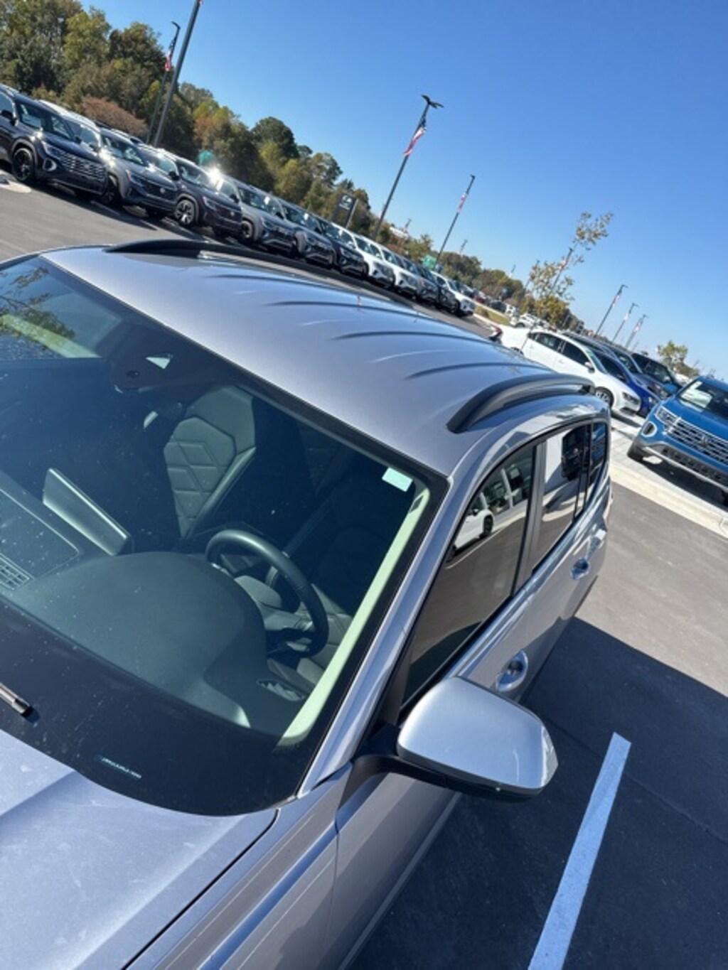 Used 2024 Volkswagen Atlas 2.0T SE w/Technology SUV