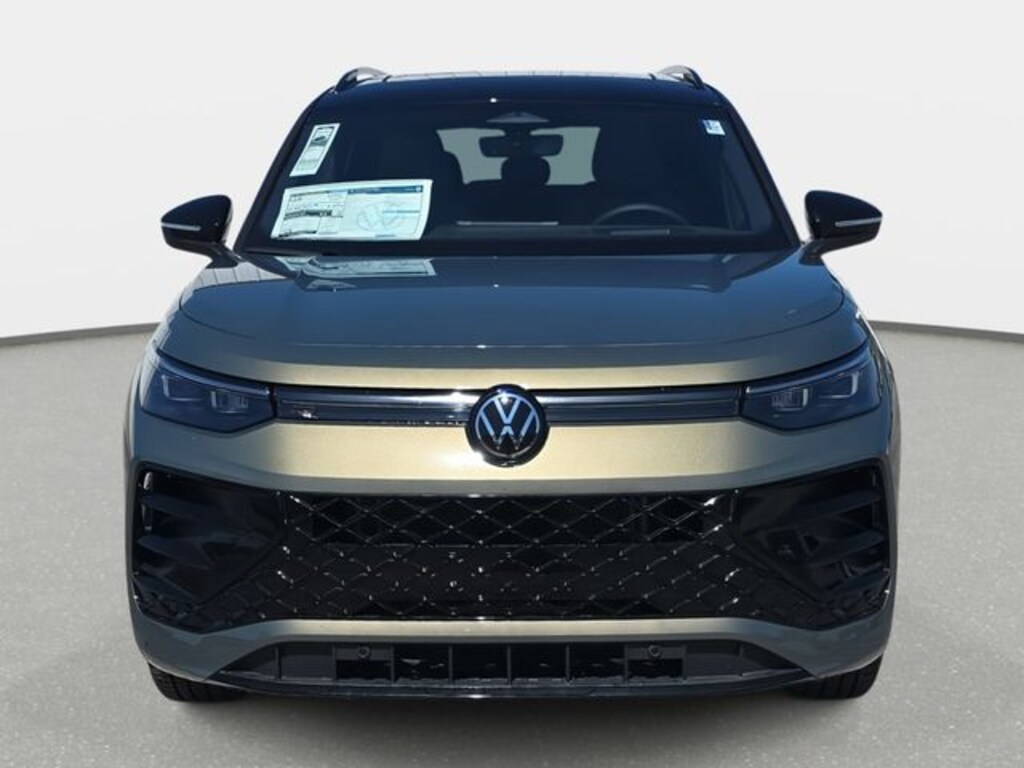 New 2026 Volkswagen Tiguan 2.0T SE R-Line Black SUV