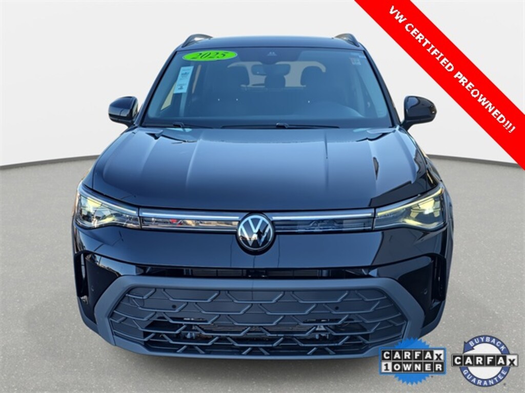 Certified 2025 Volkswagen Taos 1.5T SE Black SUV