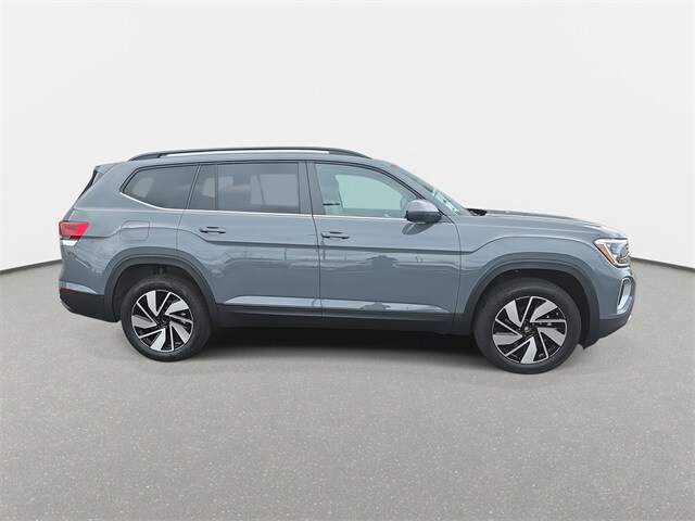 2026 Volkswagen Atlas SE Technology photo 4