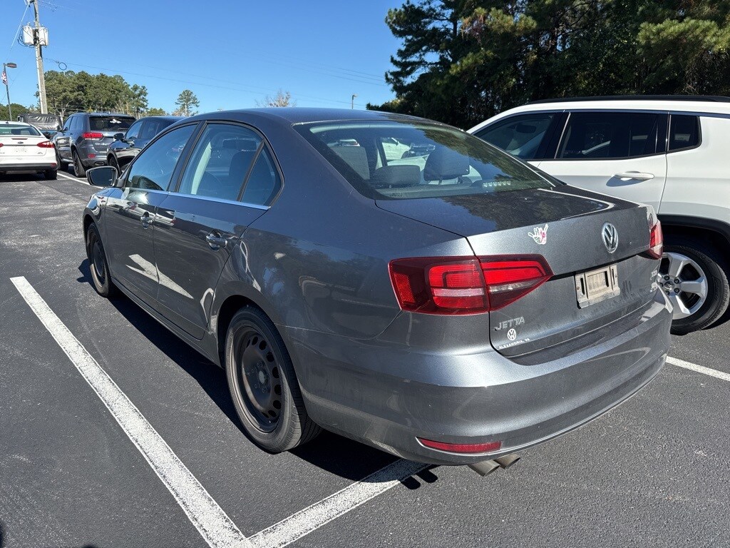 2017 Volkswagen Jetta 1.4T S photo 2