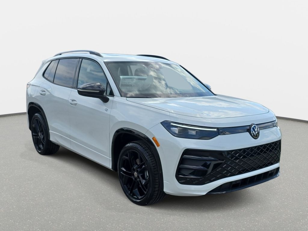 New 2026 Volkswagen Tiguan SE R-Line Black SUV