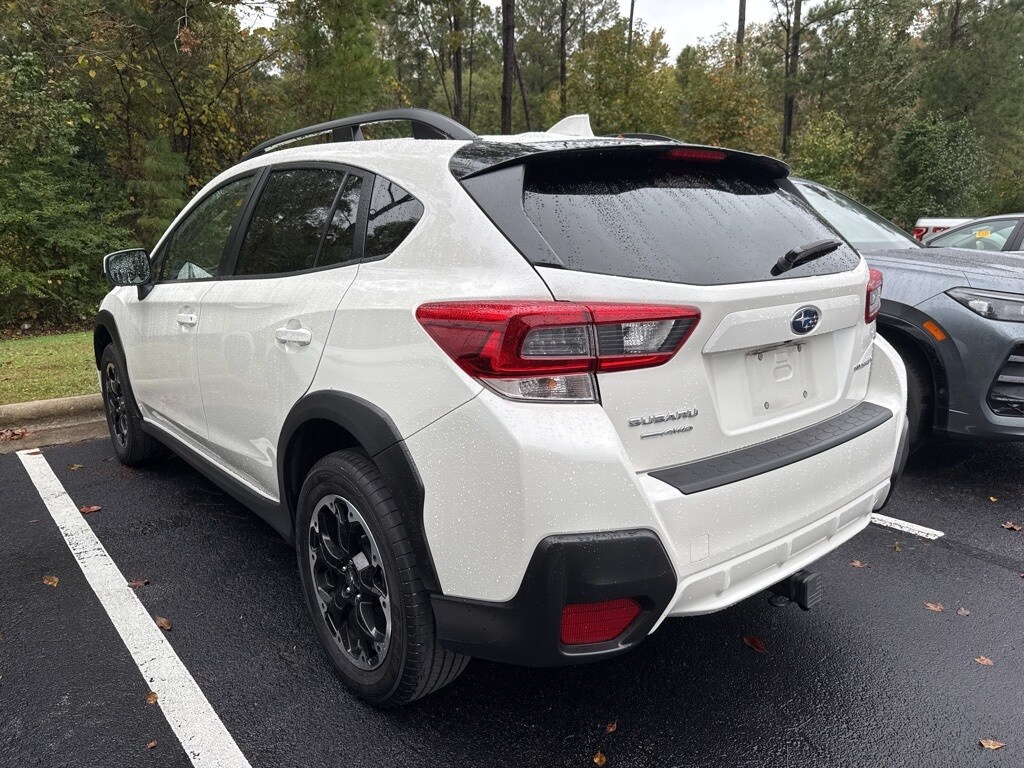 2023 Subaru Crosstrek Premium photo 2