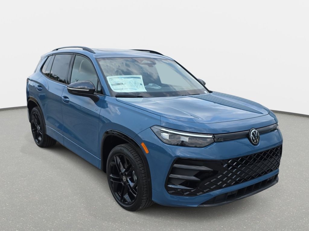 New 2026 Volkswagen Tiguan SE R-Line Black SUV