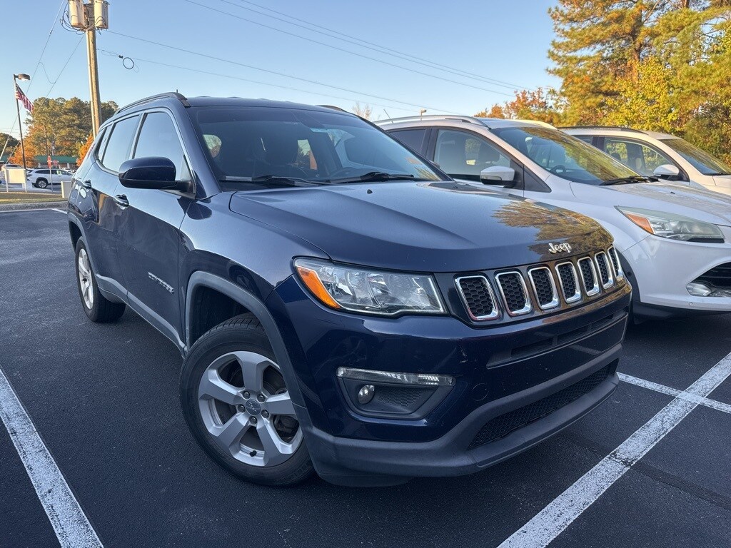 2018 Jeep Compass Latitude photo 3