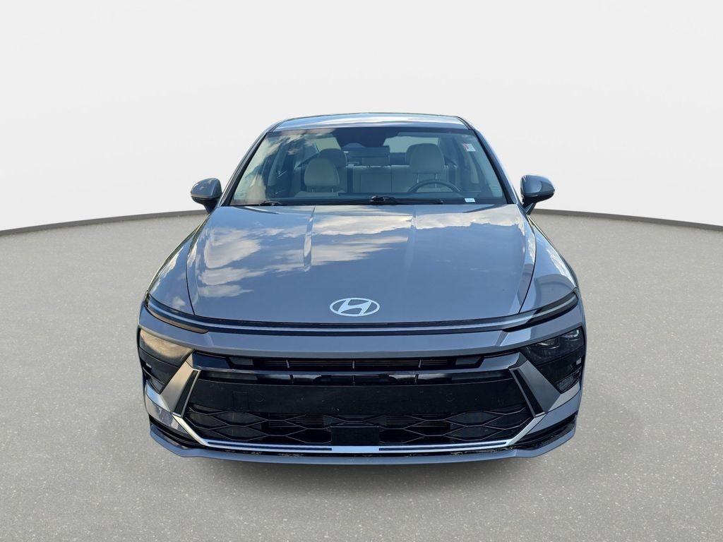 Used 2025 Hyundai Sonata SEL Sedan