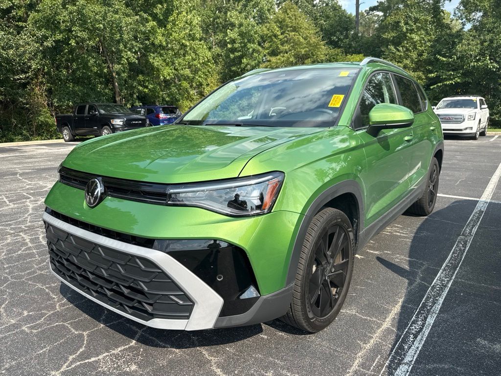 2025 Volkswagen Taos