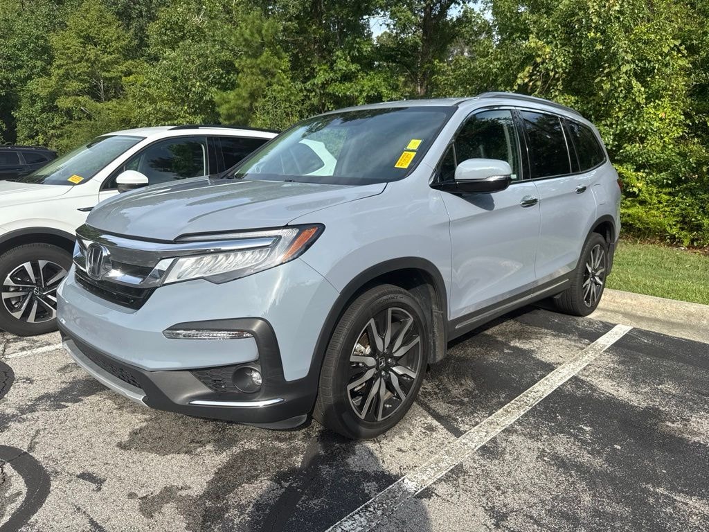 Used 2022 Honda Pilot Touring 8 Passenger SUV