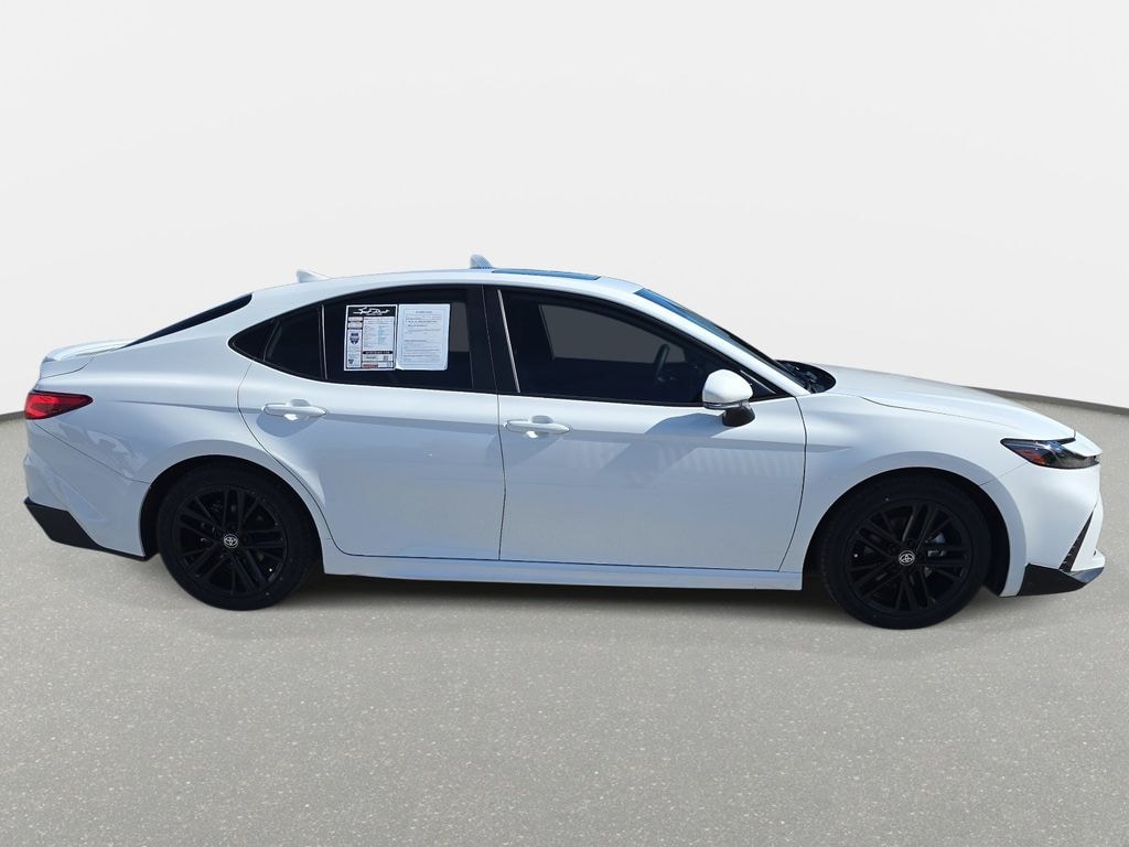 Used 2025 Toyota Camry SE Sedan