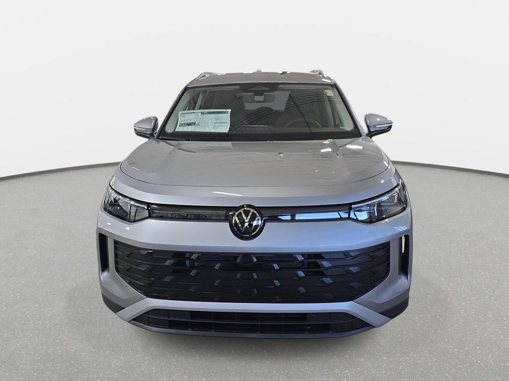 New 2026 Volkswagen Tiguan 2.0T SE SUV