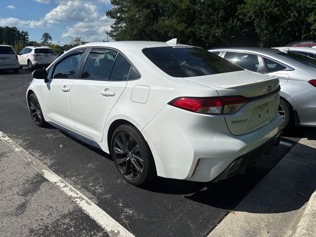 Used 2025 Toyota Corolla SE Sedan