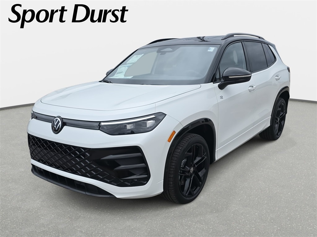 2026 Volkswagen Tiguan SE R-LINE BLACK's photo