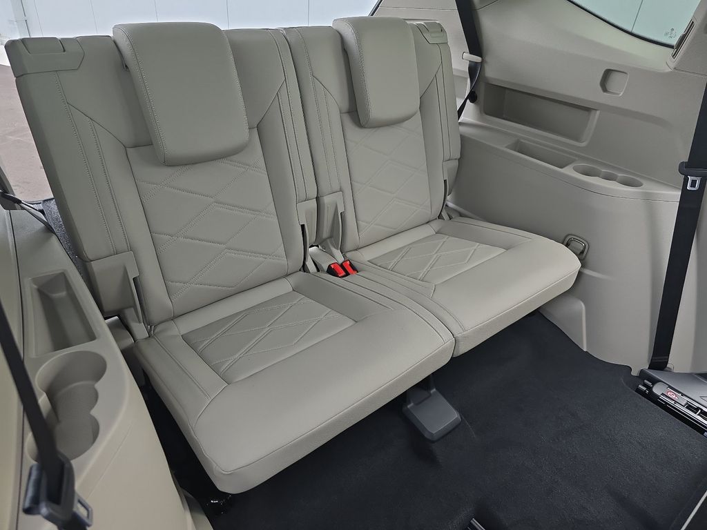 2026 Volkswagen Atlas SE w/Tech - Photo 19