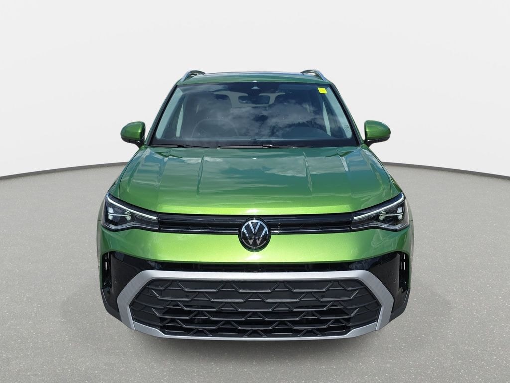 Certified 2025 Volkswagen Taos 1.5T SE SUV