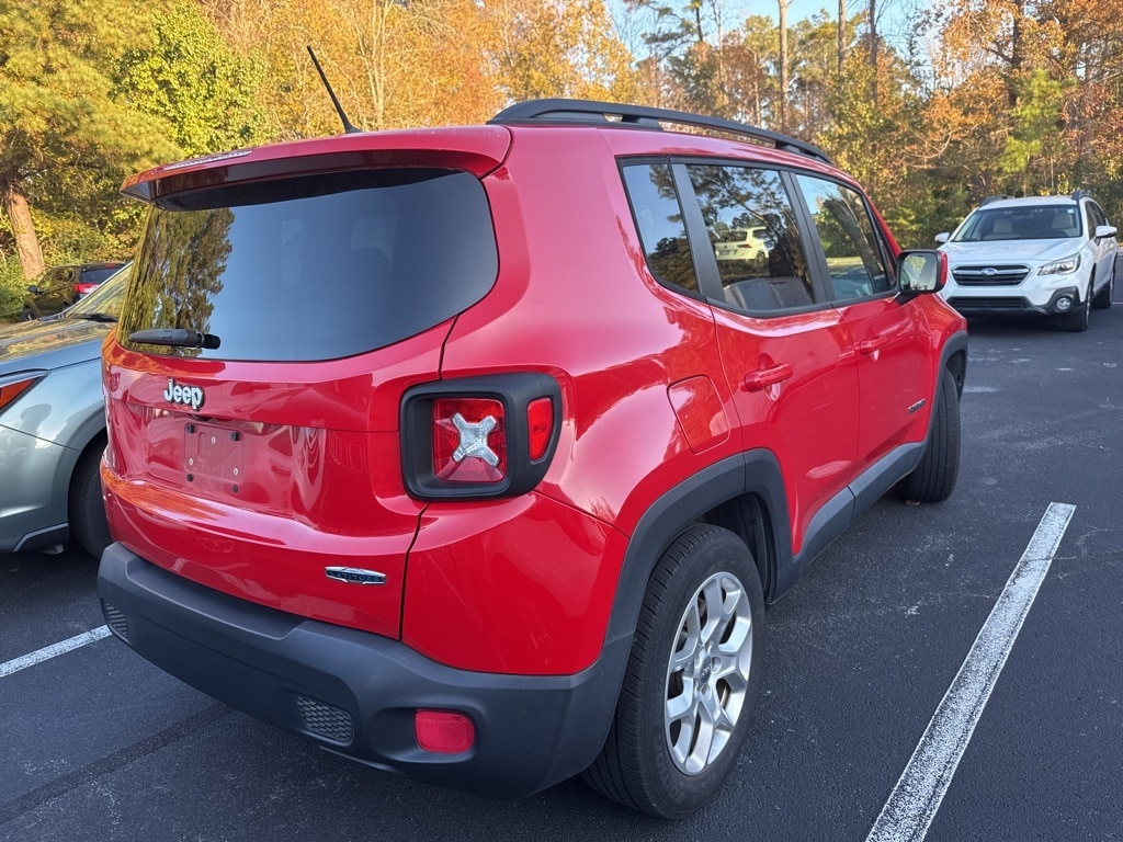 Used 2015 Jeep Renegade Latitude FWD SUV