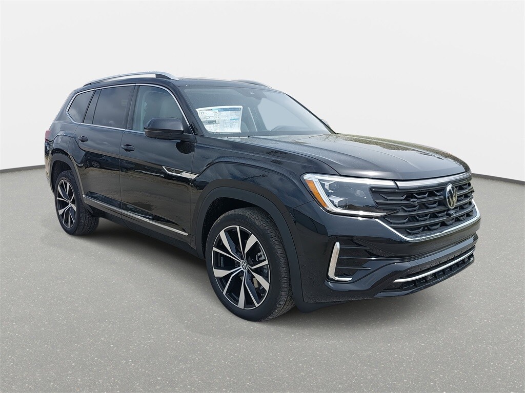 2025 Volkswagen Atlas SEL Premium R-Line photo 3