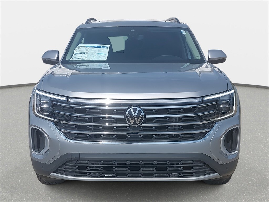 2025 Volkswagen Atlas SE Technology photo 2