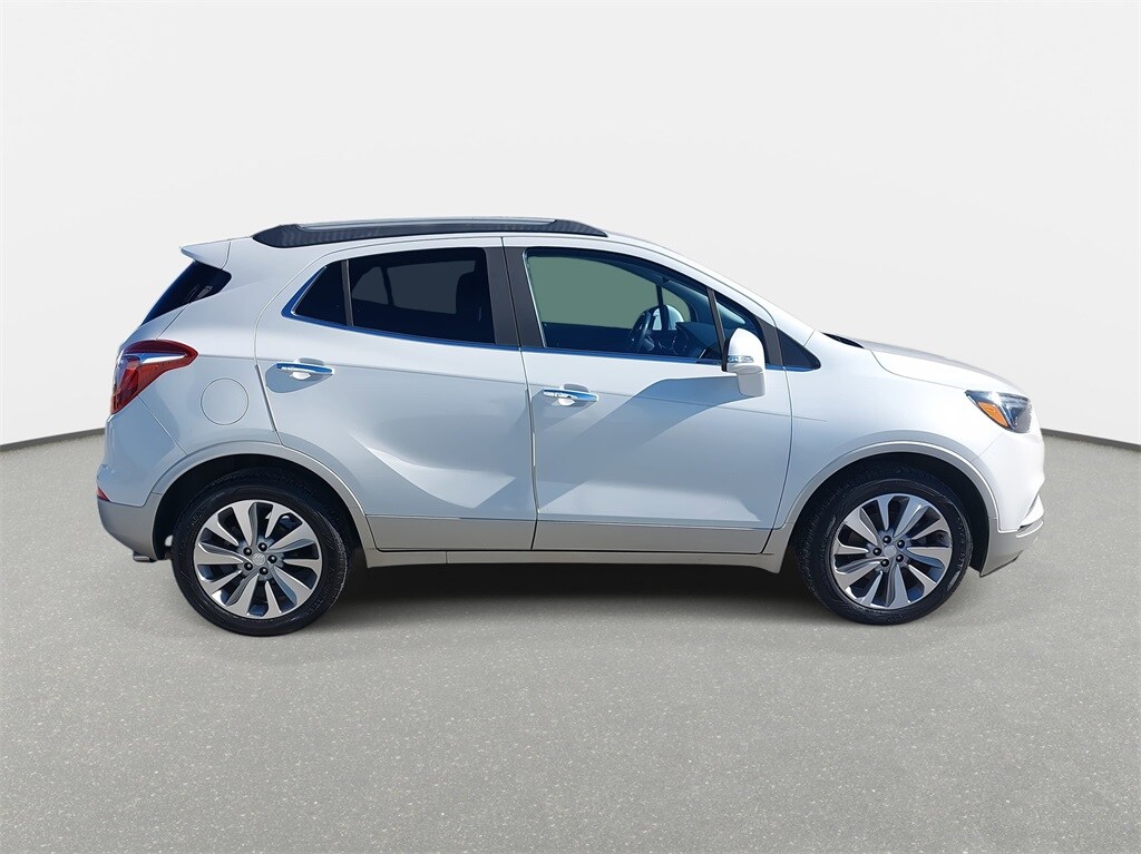 2018 Buick Encore Preferred photo 4