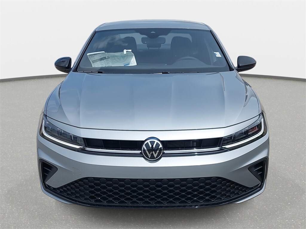 2025 Volkswagen Jetta 1.5T Sport photo 2