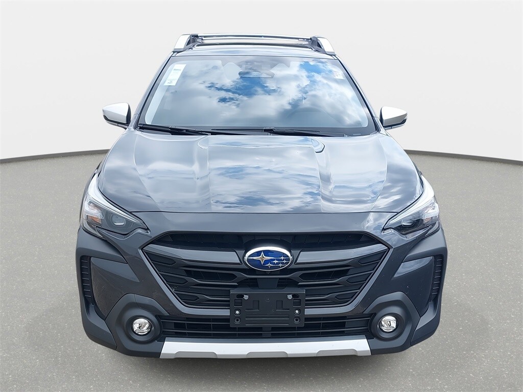 2024 Subaru Outback Touring XT photo 2