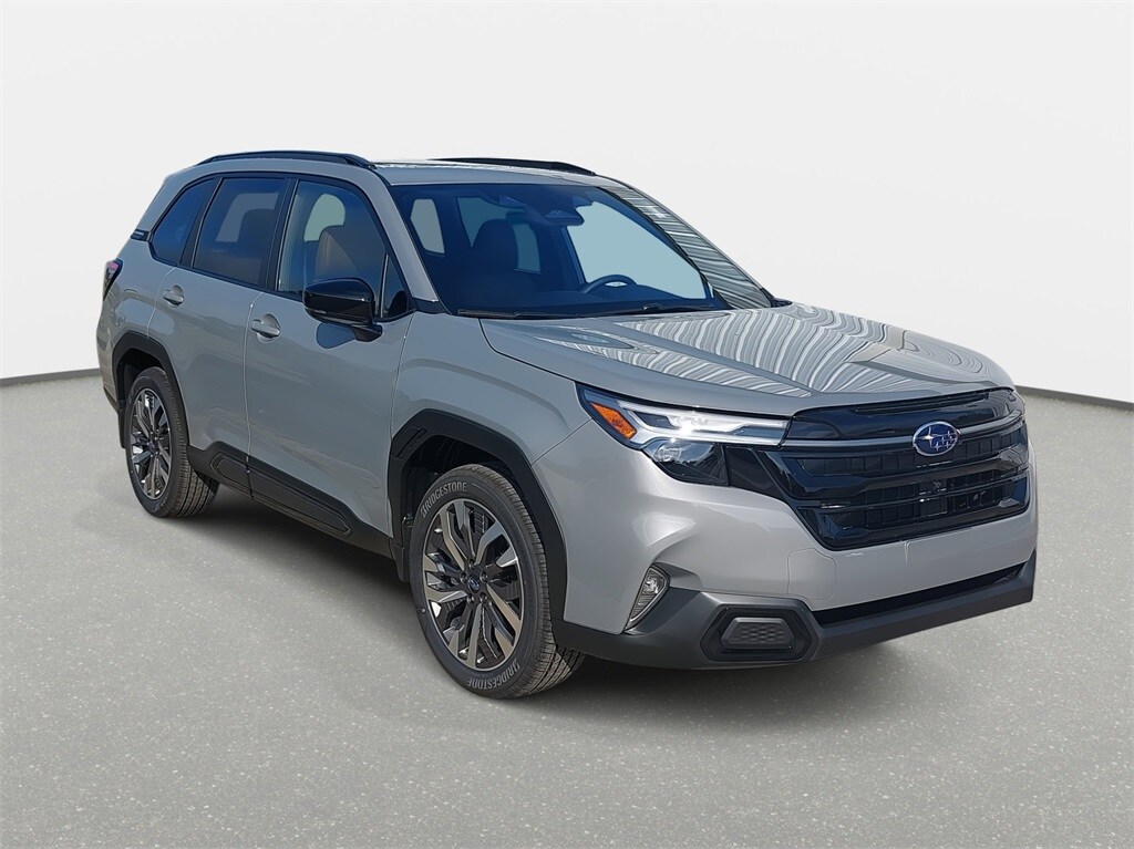 2025 Subaru Forester Touring photo 2