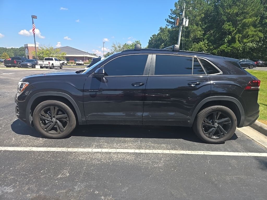 Used 2026 Volkswagen Atlas Cross Sport SEL R-Line Black SUV