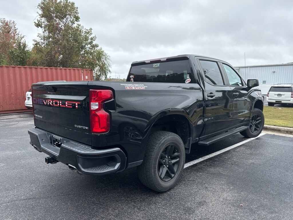 2020 Chevrolet Silverado 1500 Custom Trail Boss photo 3