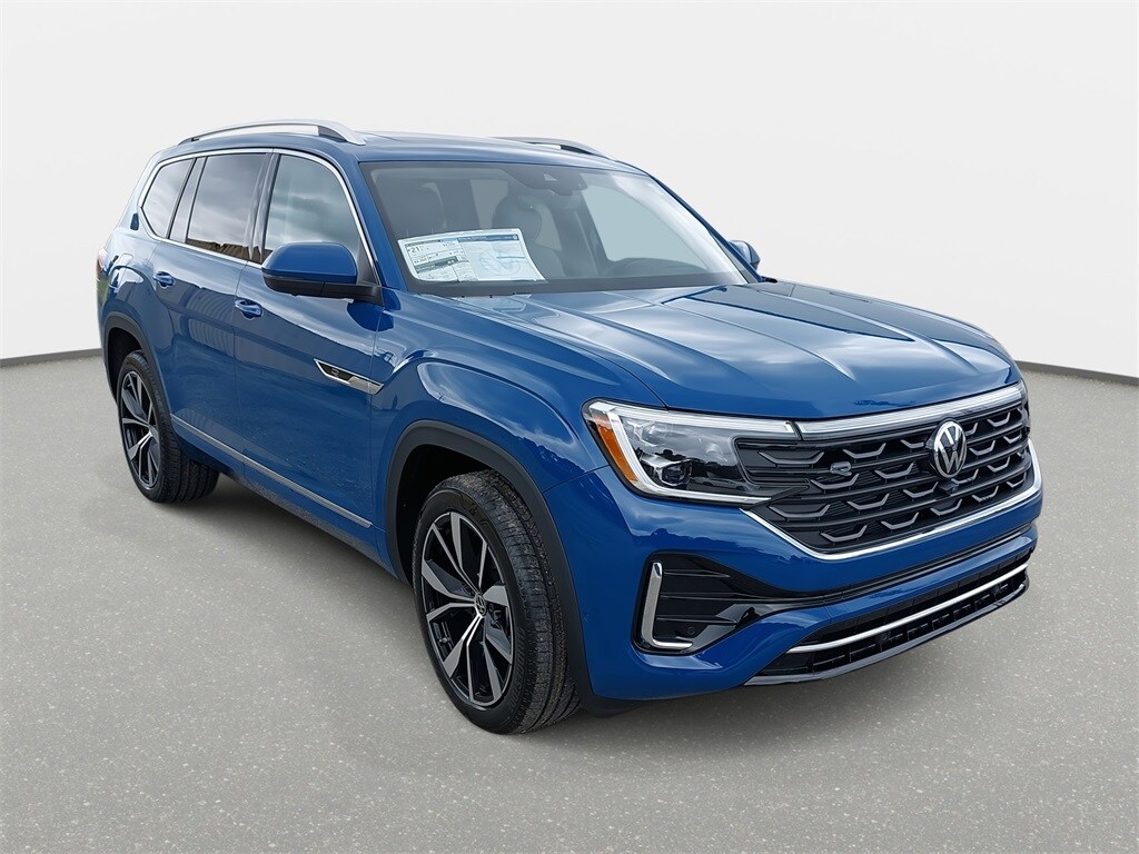2026 Volkswagen Atlas SEL Premium R-Line photo 3