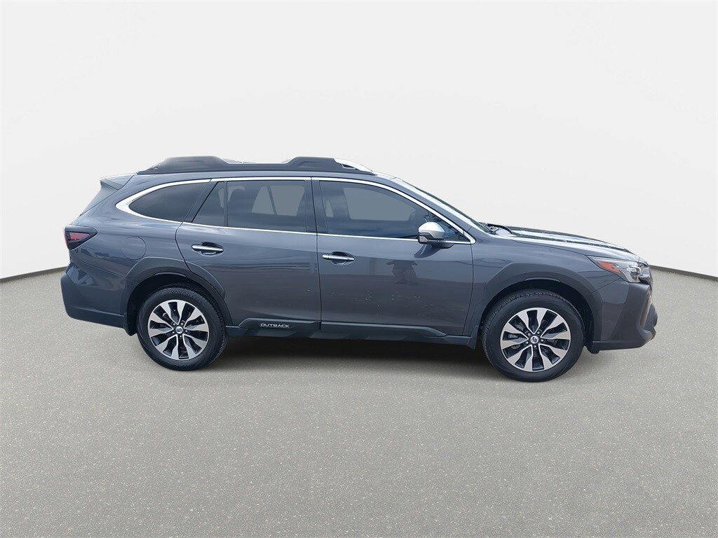 2024 Subaru Outback Touring XT photo 4