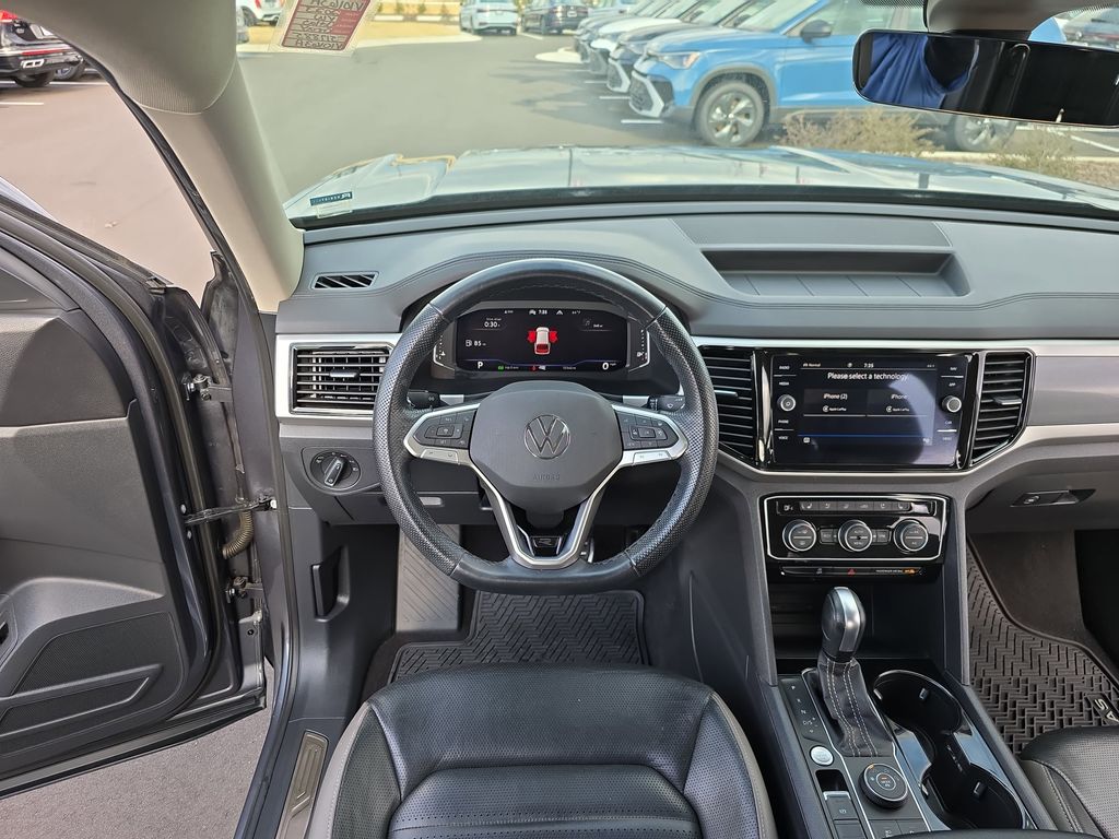 2023 Volkswagen Atlas SEL Premium R-Line - Photo 14