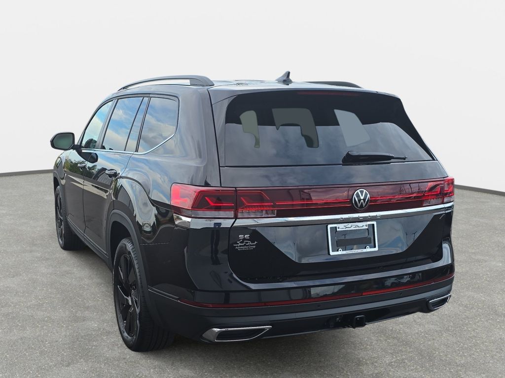 2026 Volkswagen Atlas SE w/Tech - Photo 7