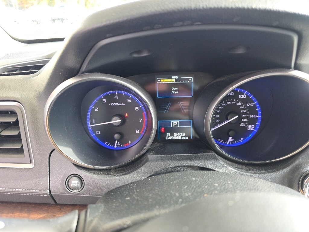 2018 Subaru Outback 3.6R Limited photo 4