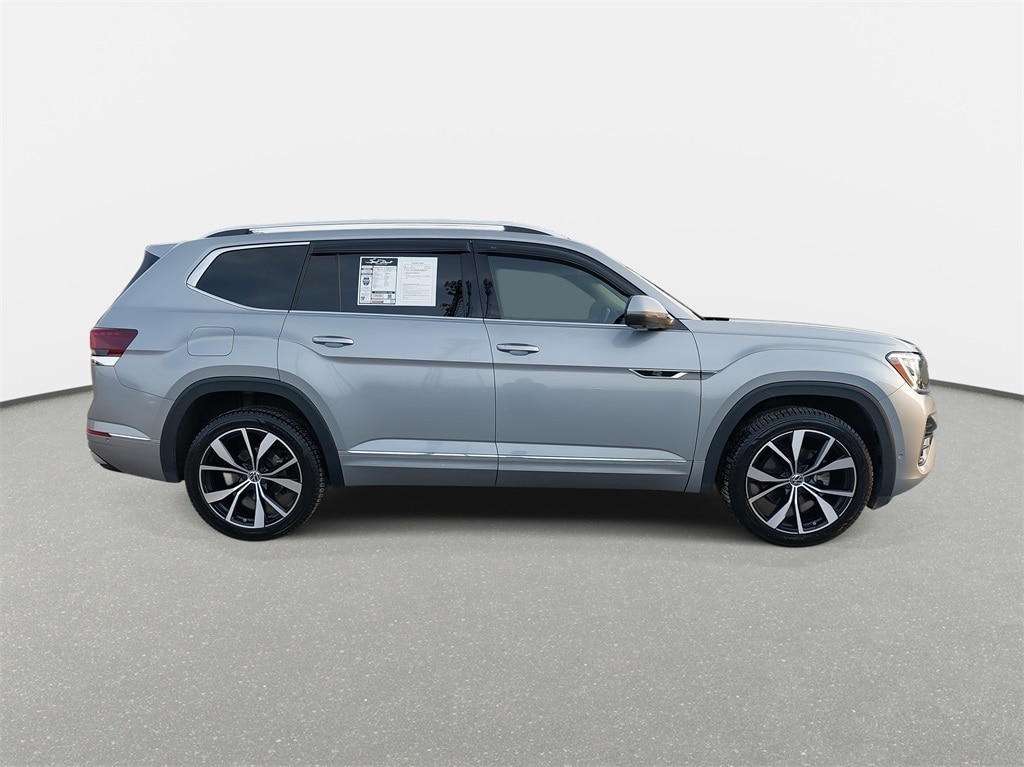Used 2024 Volkswagen Atlas 2.0T SEL Premium R-Line SUV