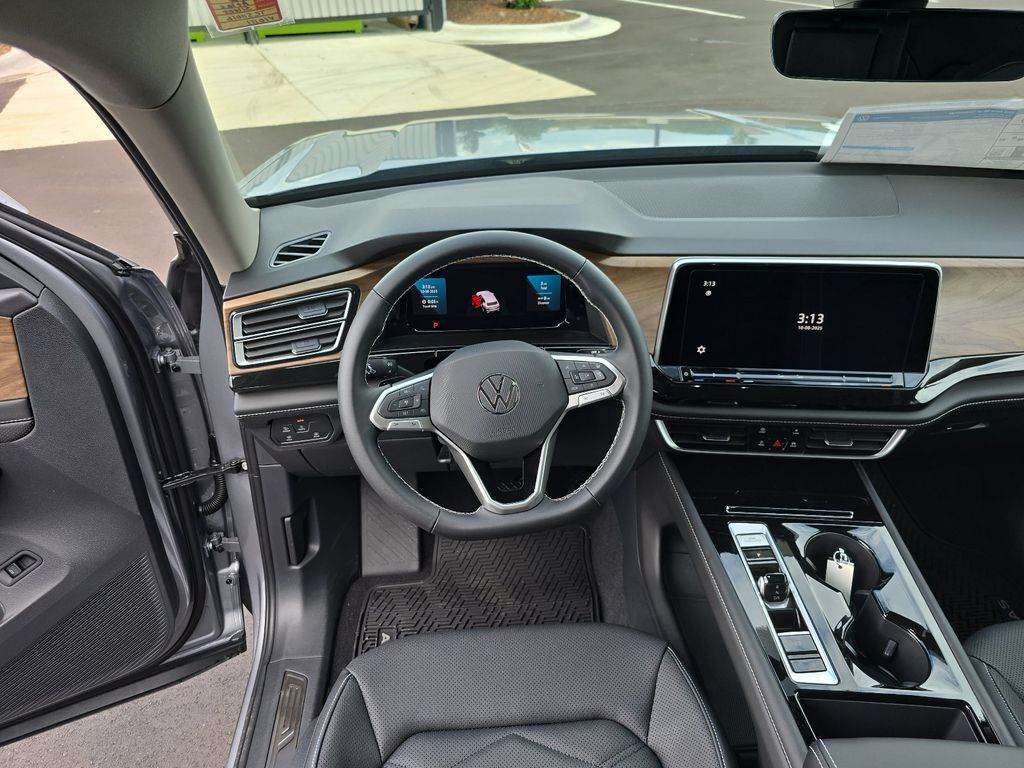 2026 Volkswagen Atlas SE w/Tech - Photo 9