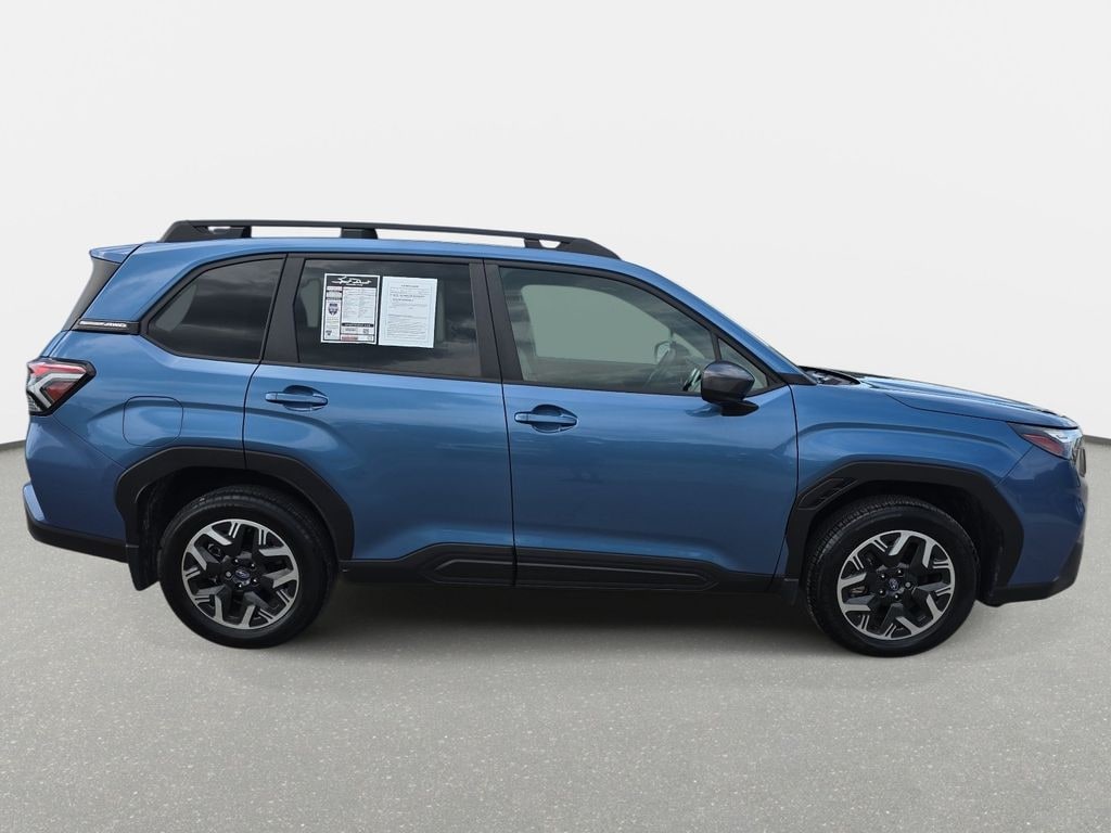 Used 2025 Subaru Forester Premium SUV