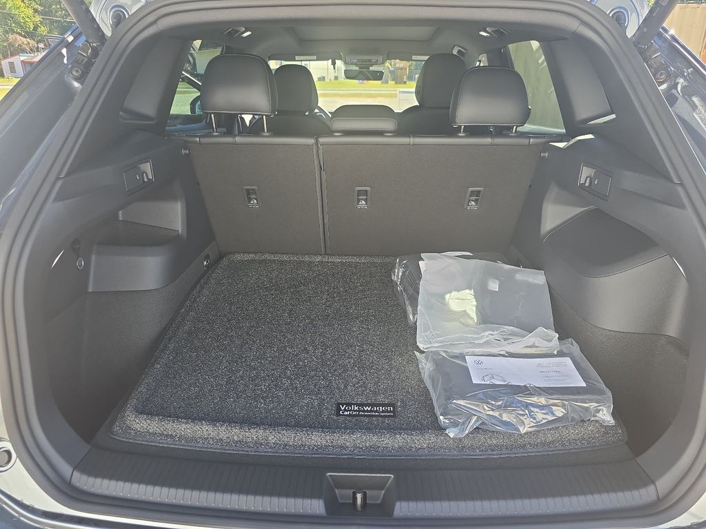 2026 Volkswagen Tiguan SE R-LINE BLACK - Photo 17