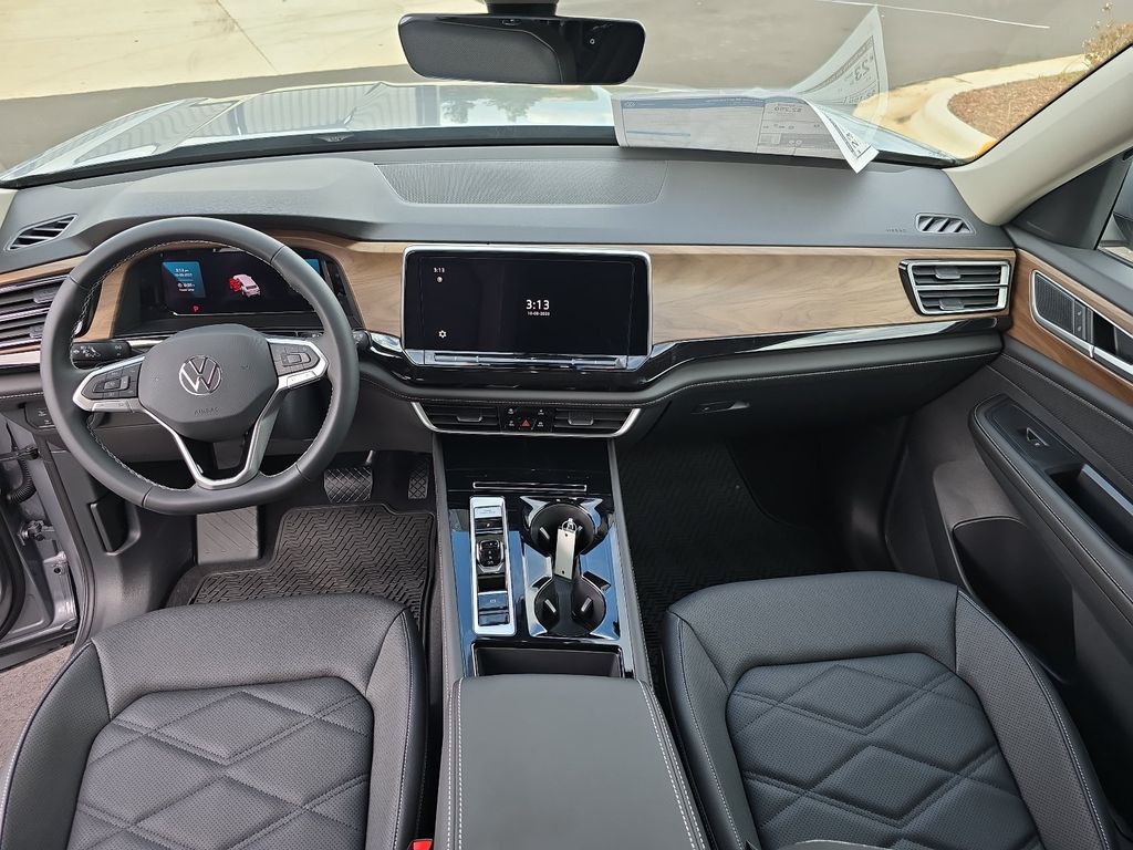 2026 Volkswagen Atlas SE w/Tech - Photo 12