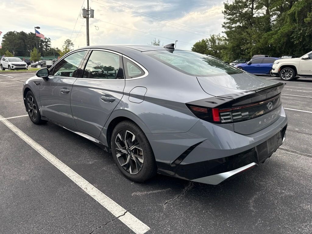 Used 2025 Hyundai Sonata SEL Sedan